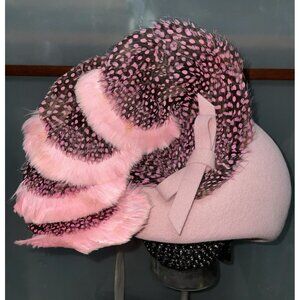 Jack McConnell Vintage Pink Feather Embellished Felt Wool Retro Cloche Hat NWT